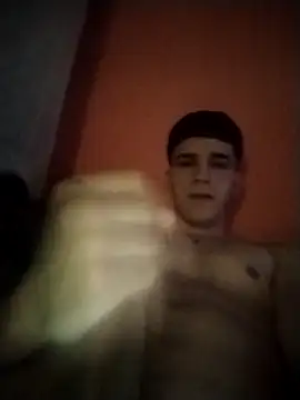 Snapshot of Danii2005 chatting on 11/10/25, 05:23 Danii2005 online show from 11/10/25, 05:23