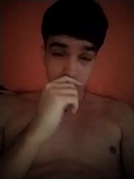 Snapshot of Danii2005 chatting on 11/19/25, 04:07 Danii2005 online show from 11/19/25, 04:07