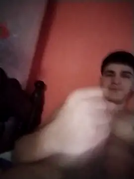 Snapshot of Danii2005 chatting on 11/28/25, 09:06 Danii2005 online show from 11/28/25, 09:06