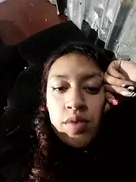 Snapshot of mia_scarlett7 chatting on 01/07/26, 12:24 mia scarlett7 online show from 01/07/26, 12:24