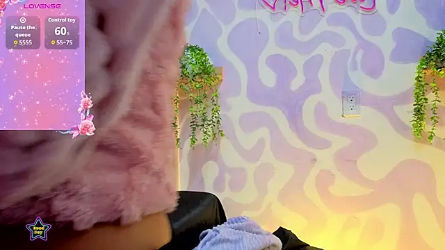 mia scarlett7 online show from 06/26/26, 12:31