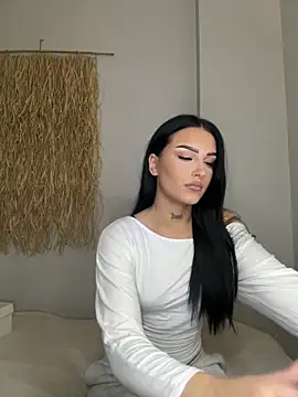 Snapshot of Gabbyys chatting on 11/04/25, 08:30 Gabbyys online show from 11/04/25, 08:30