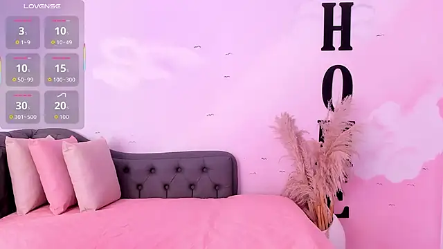 gracehall 1 online show from 11/30/25, 01:15