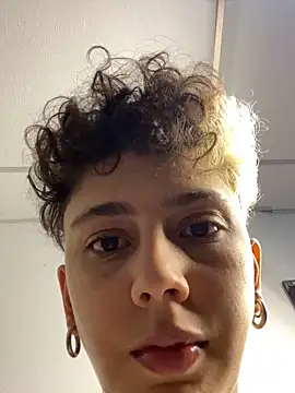 Snapshot of Abby_Evanns1 chatting on 11/21/25, 01:48 Abby Evanns1 online show from 11/21/25, 01:48