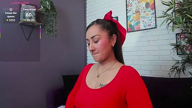 Snapshot of Sofia__Stk chatting on 11/12/25, 03:51 Sofia Stk online show from 11/12/25, 03:51