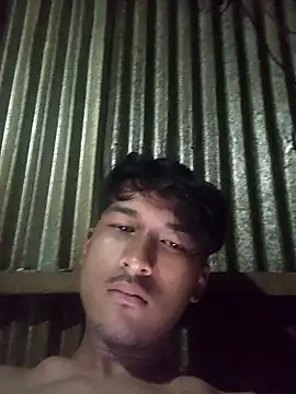 Snapshot of 7inches4207 chatting on 10/25/25, 12:13 7inches4207 online show from 10/25/25, 12:13