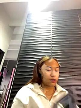 AnguelJones online show from 12/05/25, 03:37