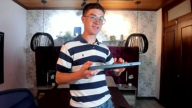 Lil James online show from 05/06/26, 08:14