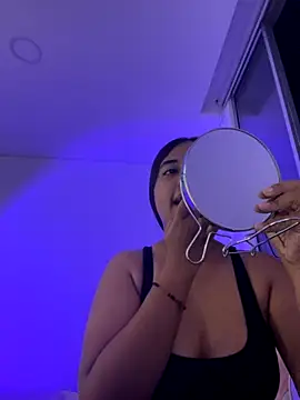 aly nicols online show from 11/20/25, 05:29