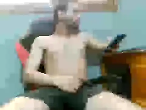 Snapshot of DevilDgrim chatting on 06/21/26, 12:30 DevilDgrim online show from 06/21/26, 12:30