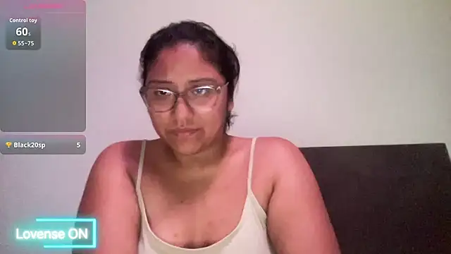 Kmiii21 online show from 05/10/26, 06:51