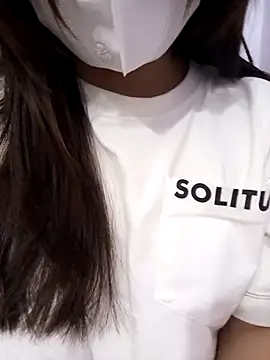 Snapshot of Meo_25 chatting on 12/22/25, 04:15 Meo 25 online show from 12/22/25, 04:15