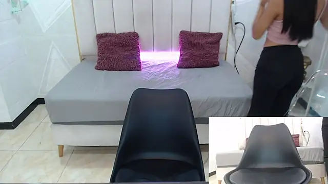 Sidney Brownn online show from 10/26/25, 10:15