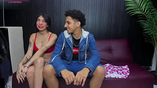 Snapshot of Ruin_Destruction chatting on 01/14/26, 01:33 Ruin Destruction online show from 01/14/26, 01:33