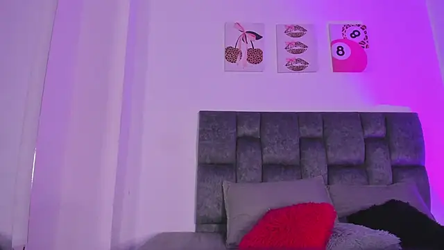 kittymonroe1 online show from 06/16/26, 06:10