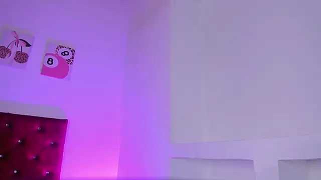 kittymonroe1 online show from 06/24/26, 06:07