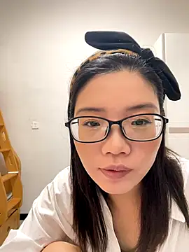 Snapshot of Nlen_baby chatting on 11/18/25, 12:20 Nlen baby online show from 11/18/25, 12:20