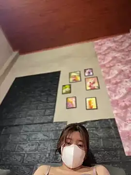 kitty-20x online show from 04/28/26, 06:40