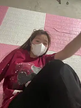 kitty-20x online show from 04/30/26, 05:36