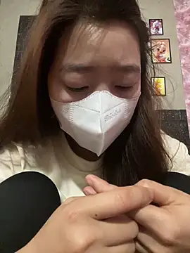 kitty-20x online show from 05/12/26, 02:08