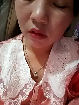 -Lanaa- online show from 11/30/25, 05:50