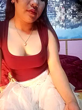 -Lanaa- online show from 04/30/26, 10:47