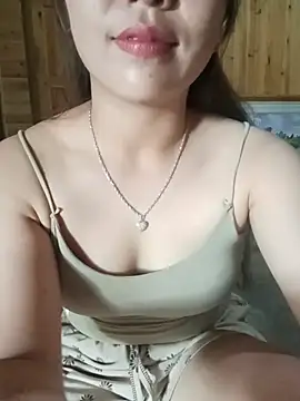 -Lanaa- online show from 05/14/26, 10:22
