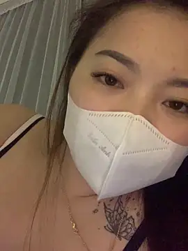 helo-kitty online show from 03/28/26, 02:27