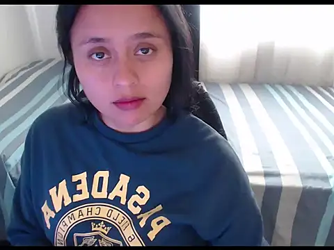 Snapshot of Negritatata chatting on 02/21/26, 01:12 Negritatata online show from 02/21/26, 01:12