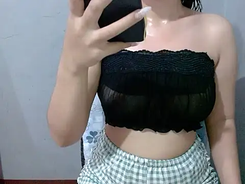 Skinny Jean18xxx online show from 05/07/26, 12:21