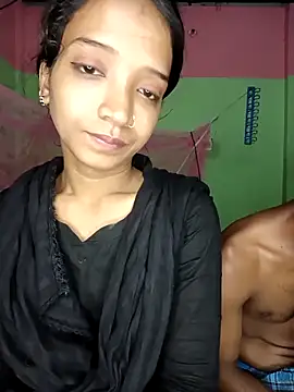 Snapshot of CoupleShow_432 chatting on 04/03/26, 06:06 CoupleShow 432 online show from 04/03/26, 06:06