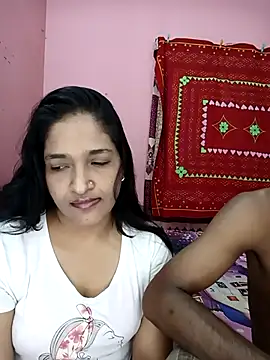 CoupleShow 432 online show from 05/09/26, 07:02