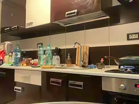 Snapshot of GitanoBoy chatting on 11/12/25, 09:53 GitanoBoy online show from 11/12/25, 09:53