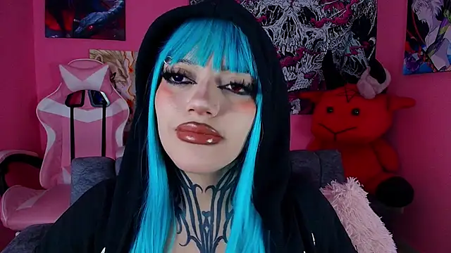 Snapshot of GothGaby chatting on 05/16/26, 12:07 GothGaby online show from 05/16/26, 12:07