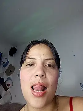 Snapshot of tattyHot95 chatting on 02/03/26, 12:54 tattyHot95 online show from 02/03/26, 12:54