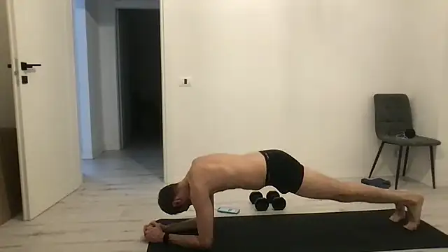 Snapshot of LukaShyGuy chatting on 12/02/25, 06:58 LukaShyGuy online show from 12/02/25, 06:58