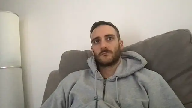 Snapshot of LukaShyGuy chatting on 02/05/26, 02:43 LukaShyGuy online show from 02/05/26, 02:43