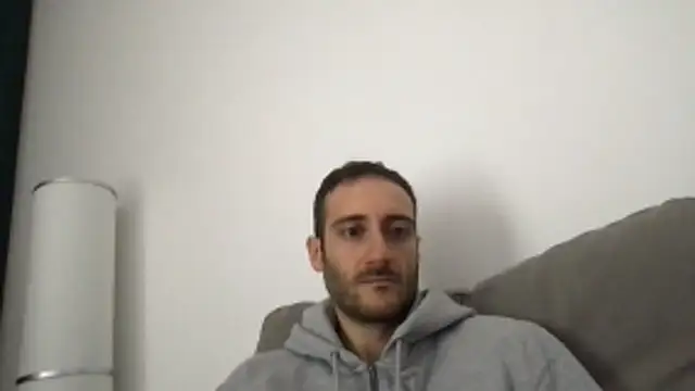 Snapshot of LukaShyGuy chatting on 02/25/26, 10:25 LukaShyGuy online show from 02/25/26, 10:25