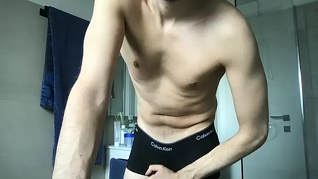 Snapshot of LukaShyGuy chatting on 02/28/26, 09:10 LukaShyGuy online show from 02/28/26, 09:10