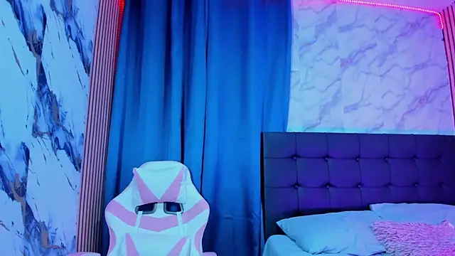 Snapshot of Scarlet_DLuce chatting on 03/16/26, 09:02 Scarlet DLuce online show from 03/16/26, 09:02