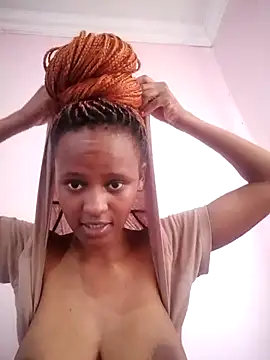 Snapshot of yummy-caramel chatting on 10/29/25, 08:16 yummy-caramel online show from 10/29/25, 08:16