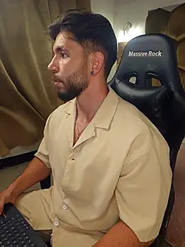 Snapshot of JACKSON_STIFLER chatting on 11/19/25, 12:10 JACKSON STIFLER online show from 11/19/25, 12:10