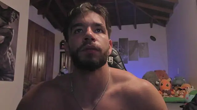 Snapshot of JACKSON_STIFLER chatting on 12/13/25, 11:43 JACKSON STIFLER online show from 12/13/25, 11:43