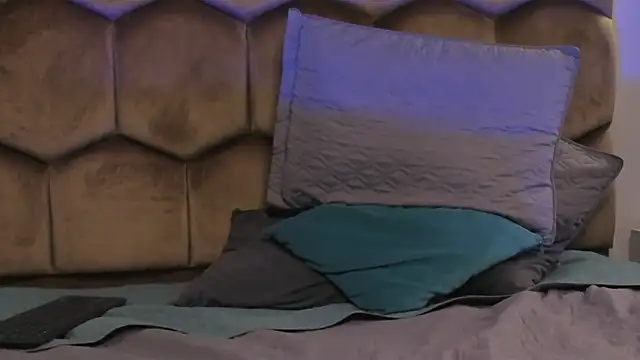 Snapshot of JACKSON_STIFLER chatting on 02/10/26, 12:37 JACKSON STIFLER online show from 02/10/26, 12:37