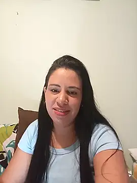 LeilaTaylor online show from 11/12/25, 02:06