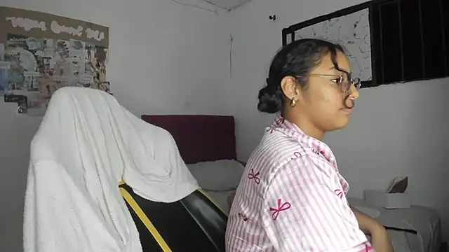 emily stars1 online show from 03/17/26, 07:23