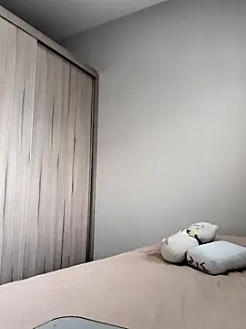 Snapshot of Meiii27 chatting on 02/13/26, 03:41 Meiii27 online show from 02/13/26, 03:41