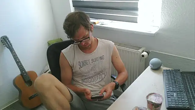 StephPra94 online show from 06/23/26, 12:03