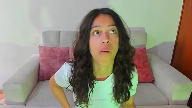 emily jonessxx online show from 11/09/25, 07:23