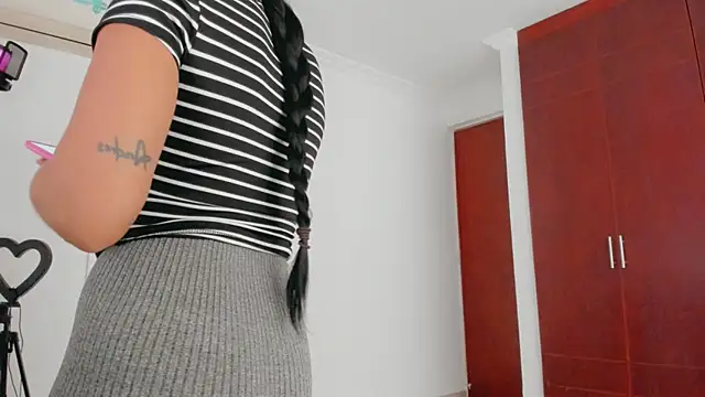  Anastasia 28 online show from 12/02/25, 01:05